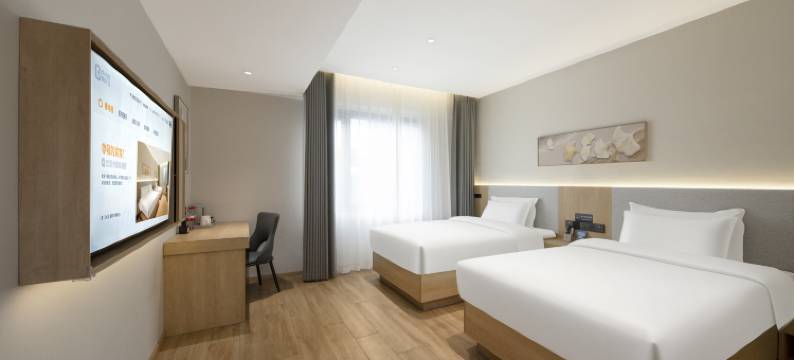 安然居酒店(丹东火车站鸭绿江断桥店)图片