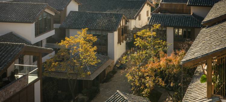 岚彩四时·晓山青山居图片