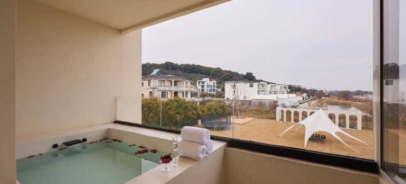 花筑奢·绿洲oasis湖景温泉民宿(太湖西山店)图片