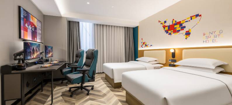 网鱼电竞酒店(常州青果巷吾悦广场店)图片