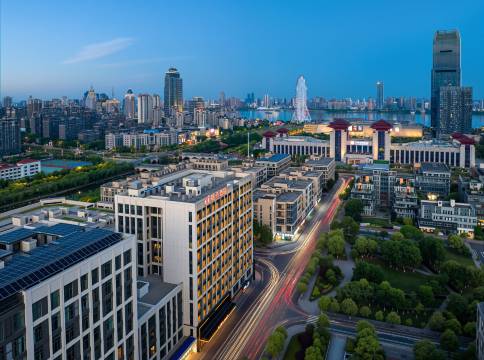 桔子酒店(南昌万象城学府大道东地铁站店)图片