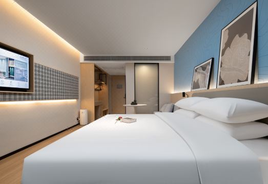 Country Inn & Suites by Radisson Hotel (Jingzhou Shishou Xiulin Dadao) Hotel Overview