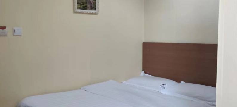 乌鲁木齐渝荣棠宾馆(南湖广场店)图片