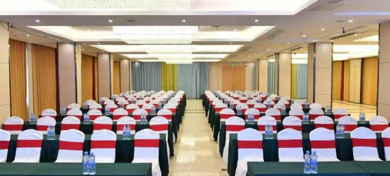 瑞金铂林国际大酒店(红都大道店)图片