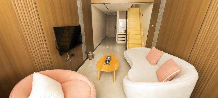 如意LOFT民宿(张掖高铁西站店)图片