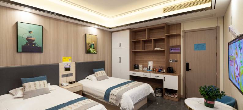 金华柏豪电竞酒店图片