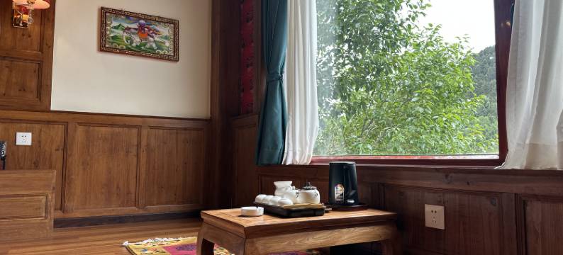 康定市塔公镇东赞岭精品民宿图片