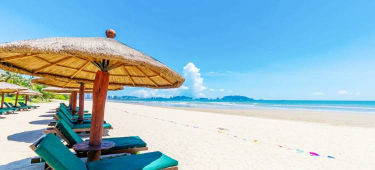 三亚湾云居观海海景公寓 (椰梦长廊海月广场店)图片