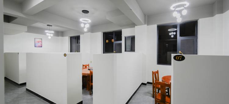 麦林电竞酒店(花柯夜市店)图片