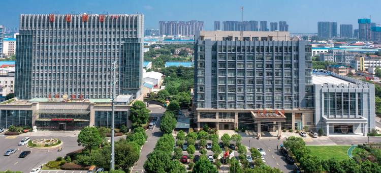 句容皇冠酒店图片