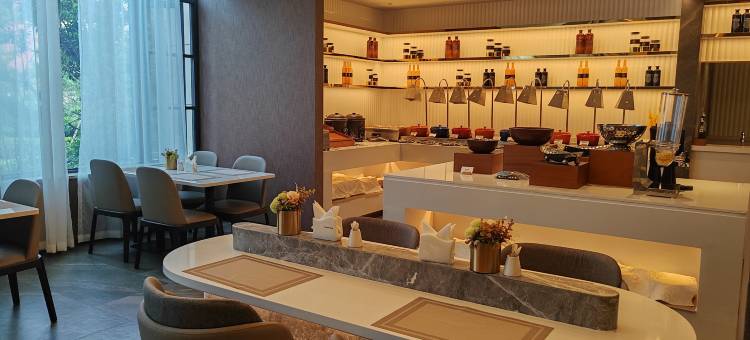 鲸战电竞酒店(奉化溪口滕头店)图片