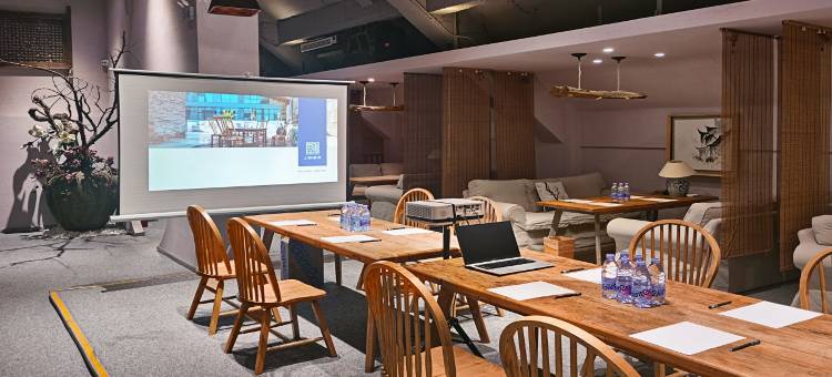 云孚里云宿·都江堰南桥云居图片