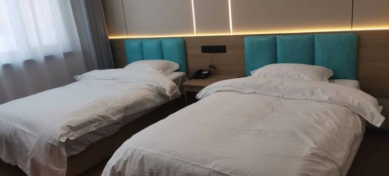 绿荫酒店(泊头市第一中学店)图片