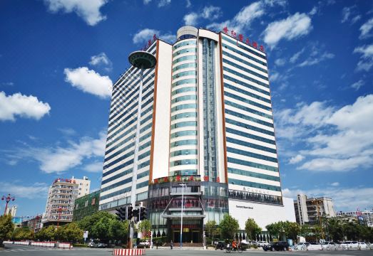 楚雄世纪星大酒店外景图