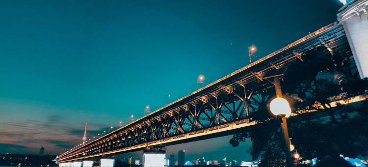 哈啰酒店(武汉动物园五里墩地铁站店)图片