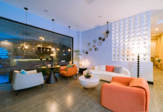 Go Home Hotel (Guilin Yanshan University Town Store)Hotel Overview