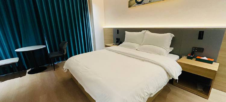 西华香樟树雅居酒店图片