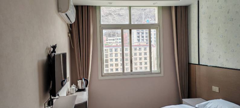 丹巴海之缘酒店图片