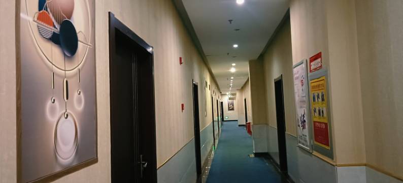 霍山春城宾馆图片