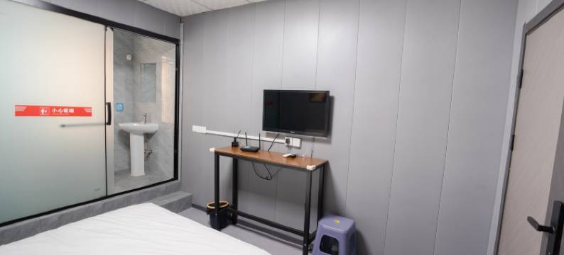 轻奢家园民宿(临沂海联国际广场店)图片