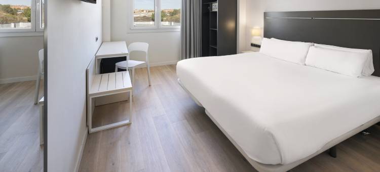 巴塞罗那鲁维住宿加早餐酒店(B&B Hotel Barcelona Rubí)图片