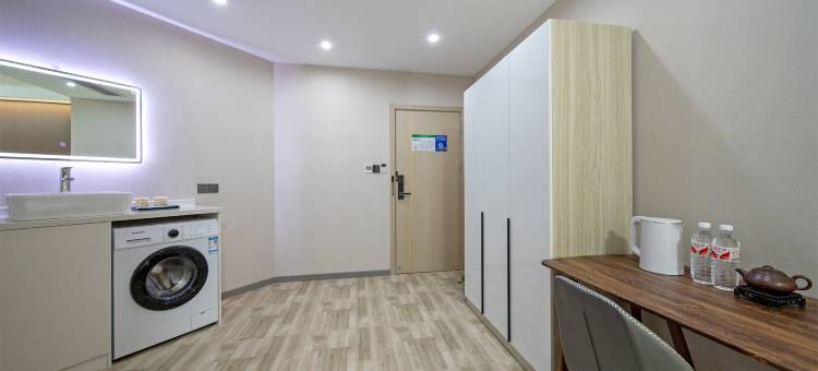 宜居轻奢酒店公寓(惠南地铁站店)图片