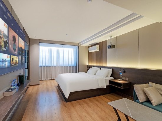 蜀龙酒店(宜宾大观楼冠英古街店)