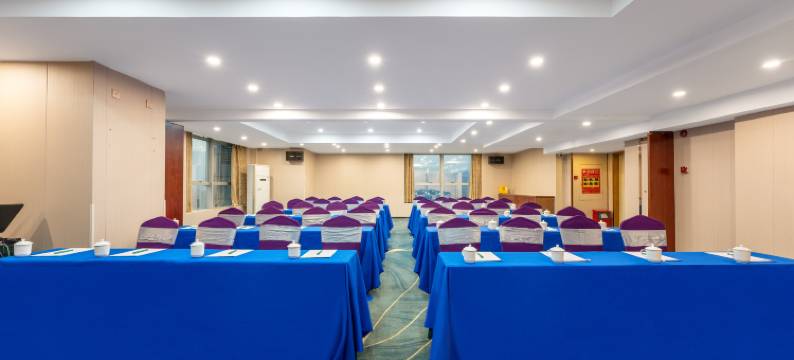 绿岛假日酒店(江门万达广场华侨广场店)图片