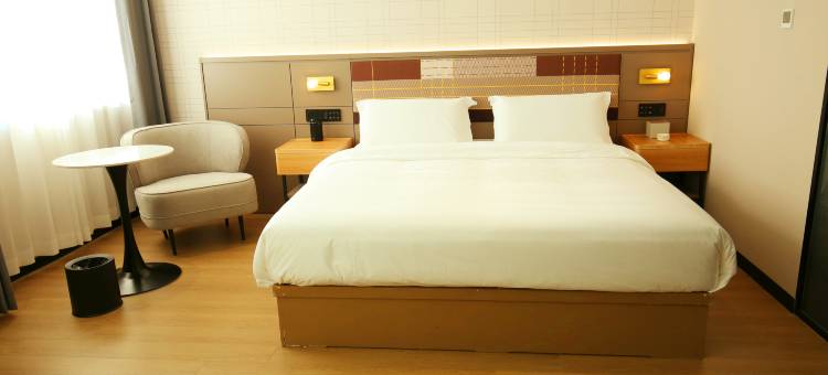 五原宇鑫大酒店图片