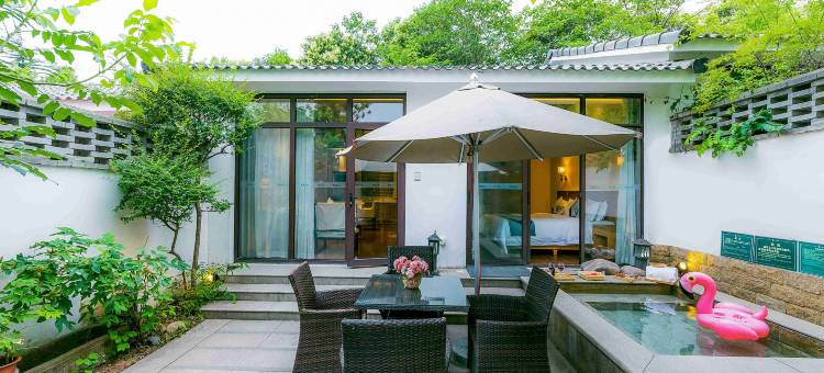 洛阳凤翔温泉酒店(龙门高铁站店)图片