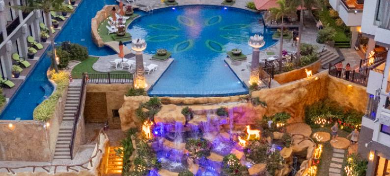 芭堤雅花园海景大酒店(Garden Cliff Resort & Spa Pattaya)图片