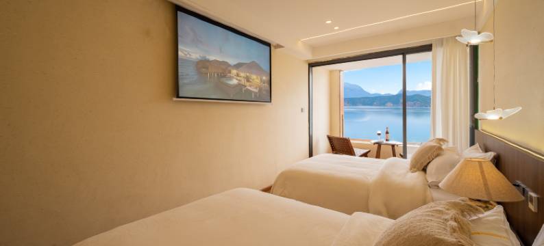 悠游阳光精品酒店(泸沽湖大落水店)图片