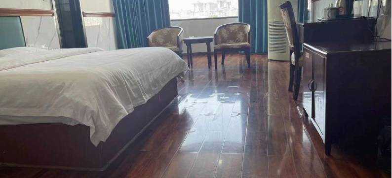 边城酒店图片