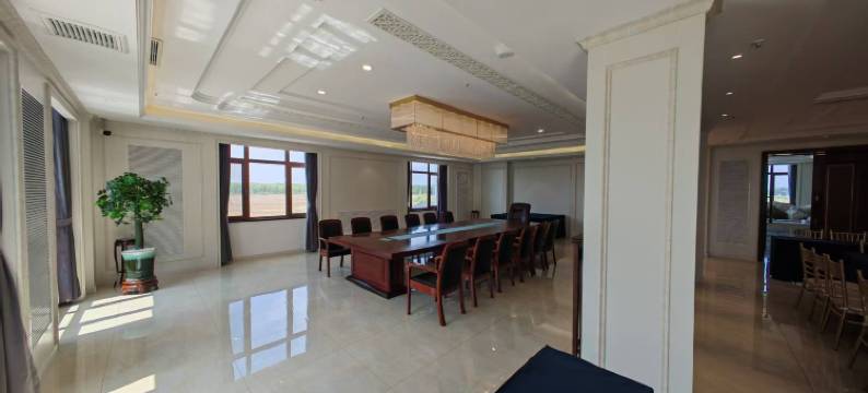 泰来白鹭湖红酒温泉康养度假小镇酒店图片