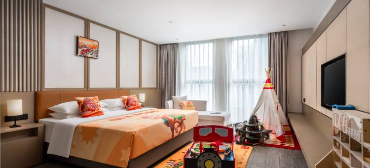 北海及酒店(北海银滩景区侨港风情街店)图片