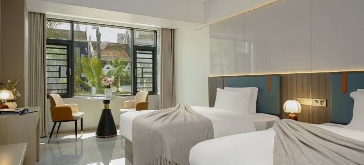 西双版纳勐腊南雅湾度假酒店(南腊河星光夜市店)图片