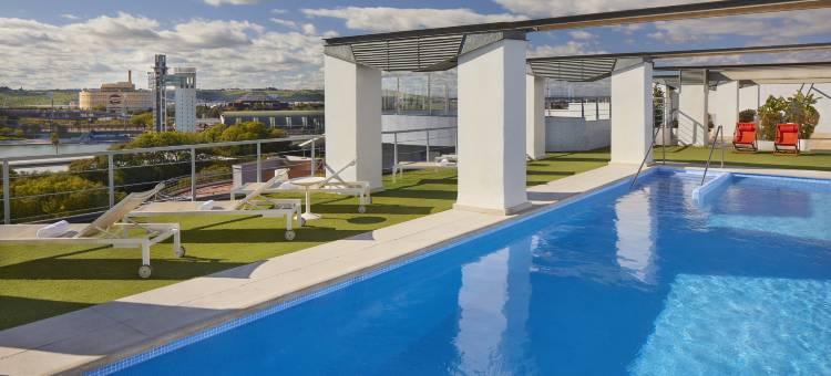 Nh阿马斯广场酒店(NH Sevilla Plaza de Armas)图片