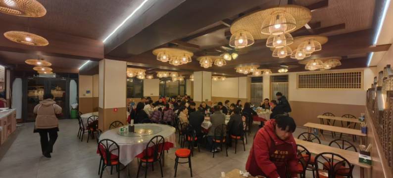 万仙山红岩楼(郭亮村店)图片