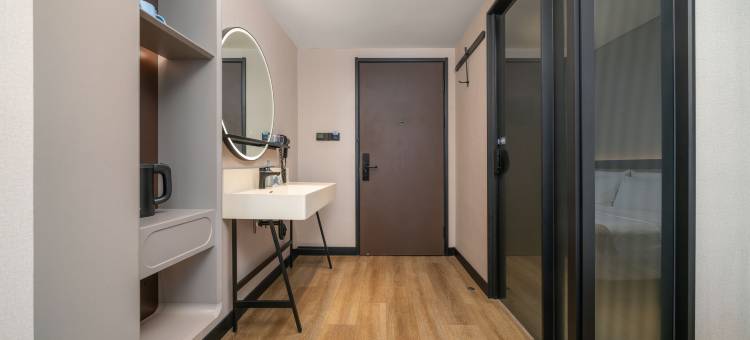 泊忆酒店(江山市体育馆店)图片