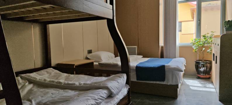 肃南县雪域酒店图片