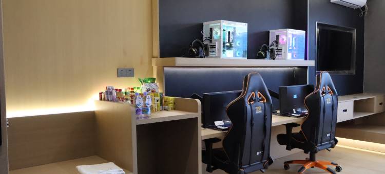 米奇电竞酒店(明大公寓店)图片