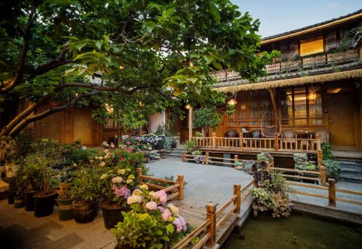 Jianchuan twelve Inn Hotel Overview