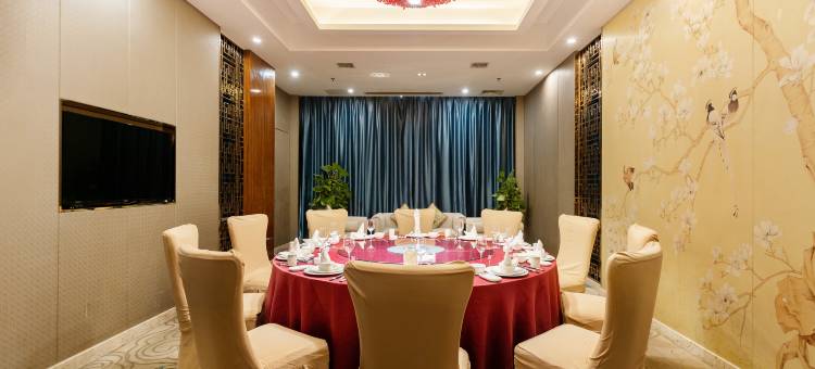 兴宇瑞廷西郊S酒店图片