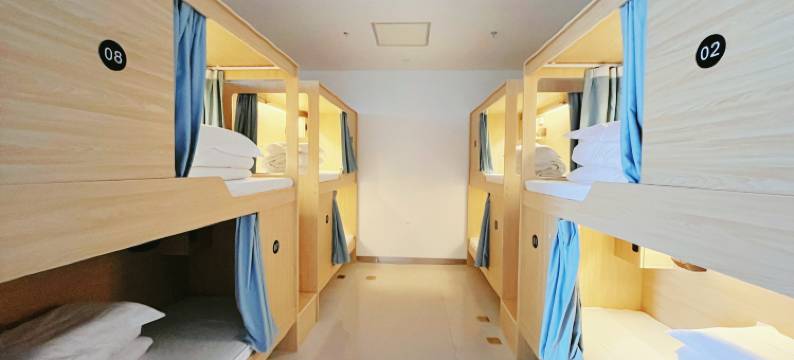 云鼎天宫青年旅舍(南屏步行街昆明老街店)图片