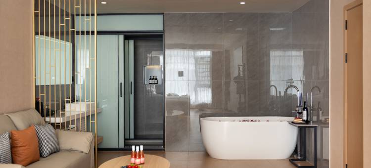 张家界万吉酒店(国家森林公园武陵源标志门店)图片