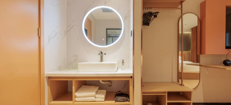 艺龙安云酒店(北京农展馆地铁站燕莎使馆区店)图片