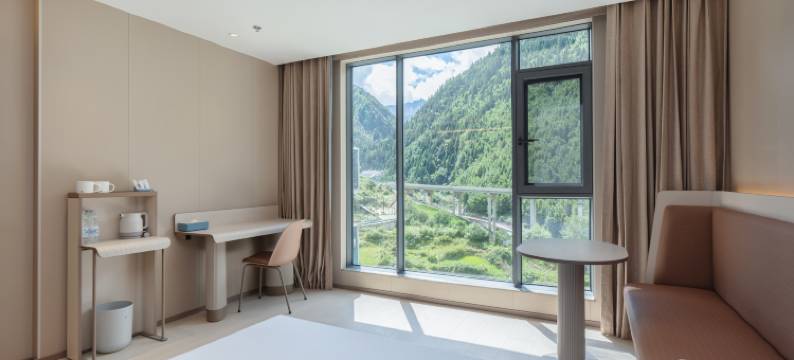 汉庭酒店(四姑娘山游客中心店)图片