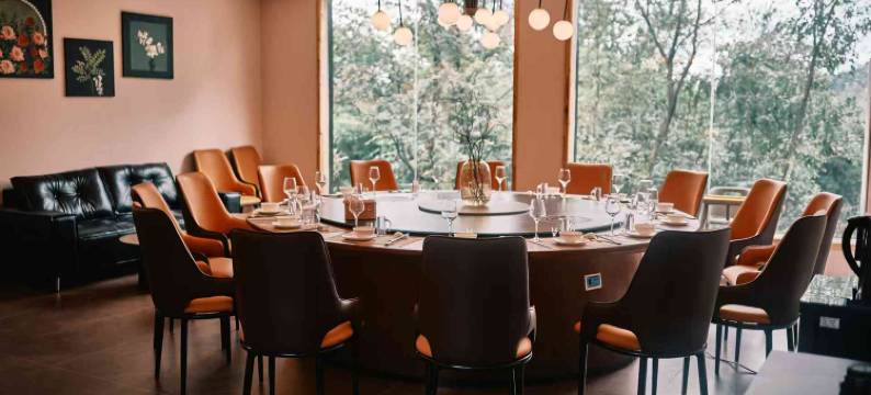 山舍·宿雨山居图片