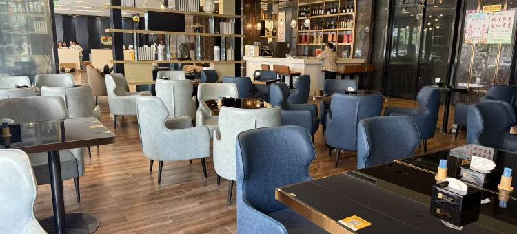 VES电竞酒店(贵港马草江公园高铁站店)图片