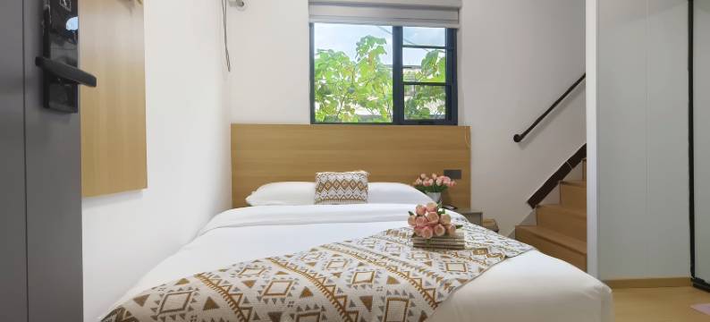 静源民宿(万岁山大宋武侠城店)图片